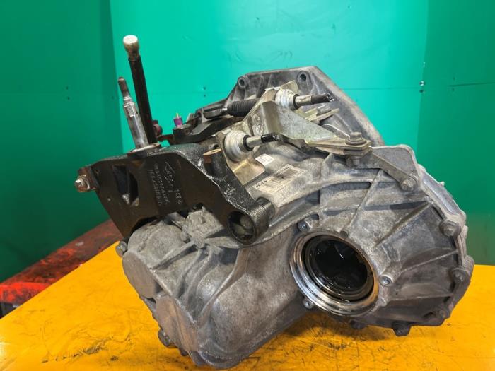 Gebruikte Versnellingsbak Nissan Primastar 2.5 dCi 140 16V Prijs op aanvraag aangeboden door A-team Automotive