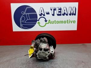 Gebruikte Servopomp Mercedes Vito (638.1/2) 2.2 CDI 108 16V Prijs € 29,99 Margeregeling aangeboden door A-Team Automotive