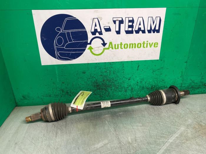 Gebruikte Aandrijfas rechts-achter BMW 3 serie (F30) 320i 2.0 16V Prijs € 29,99 Margeregeling aangeboden door A-team Automotive