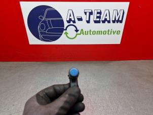 Gebruikte Parkeersensor Volkswagen Polo V (6R) 1.0 TSI 12V BlueMotion Prijs € 19,99 Margeregeling aangeboden door A-Team Automotive