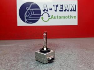 Gebruikte Xenon Lamp BMW 3 serie (E90) 325i 24V Prijs € 20,00 Margeregeling aangeboden door A-Team Automotive