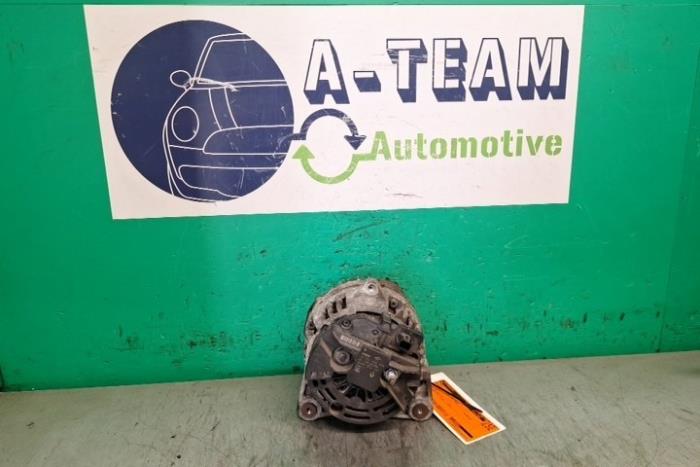 Gebruikte Alternator Renault Clio III (BR/CR) 1.4 16V Prijs € 34,99 Margeregeling aangeboden door A-team Automotive