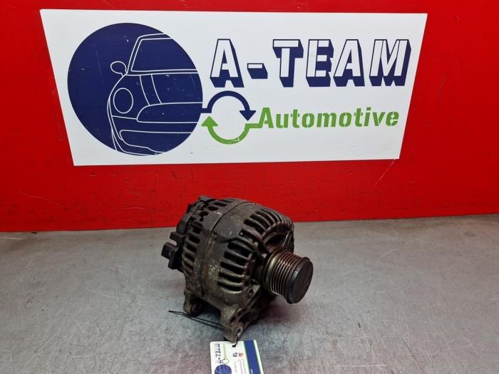 Gebruikte Dynamo Dodge Caliber 2.0 CRD 16V Prijs € 49,99 Margeregeling aangeboden door A-Team Automotive