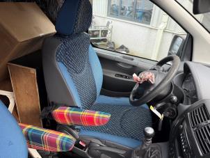 Gebruikte Stoel links Fiat Scudo (270) 2.0 D Multijet Prijs € 499,99 Margeregeling aangeboden door A-team Automotive