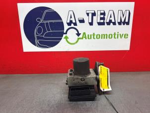 Gebruikte ABS Pomp Mercedes Vito (639.6) 2.2 113 CDI 16V Euro 5 Prijs € 99,99 Margeregeling aangeboden door A-Team Automotive