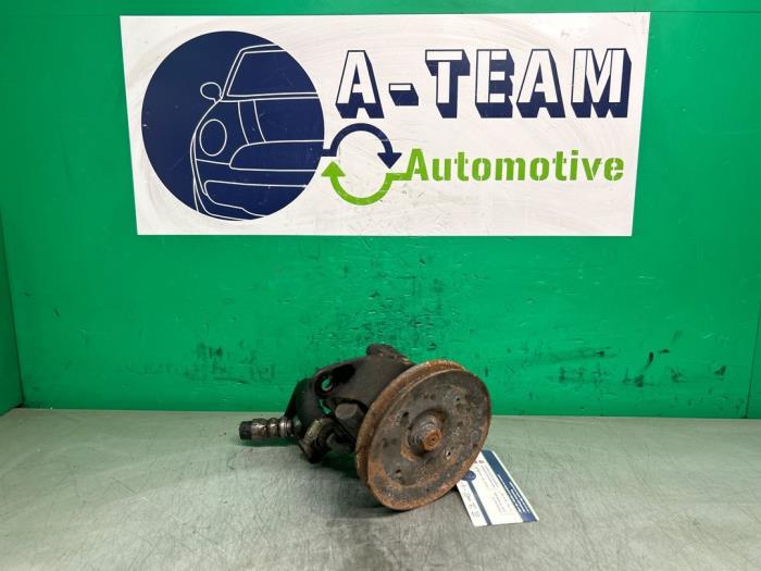 Gebruikte Stuurpomp Nissan Terrano II (R20/TR50) 2.7 TDi Prijs € 49,99 Margeregeling aangeboden door A-team Automotive