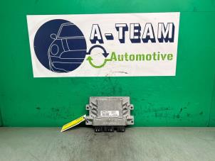 Gebruikte Computer Motormanagement Renault Clio III (BR/CR) 1.2 16V 75 Prijs € 49,99 Margeregeling aangeboden door A-team Automotive
