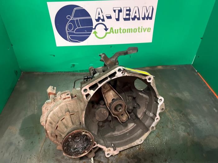 Gebruikte Versnellingsbak Volkswagen Touran (1T1/T2) 1.9 TDI 105 Prijs € 449,99 Margeregeling aangeboden door A-team Automotive