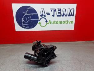 Gebruikte Thermostaathuis Kia Ceed Sportswagon (CDF) 1.5 T-GDI 16V Prijs € 74,99 Margeregeling aangeboden door A-Team Automotive