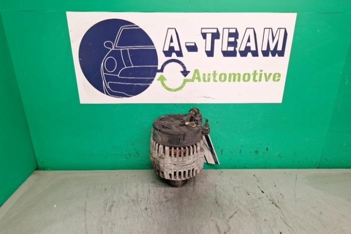 Gebruikte Dynamo Volkswagen Sharan (7M8/M9/M6) 2.8 VR6 Syncro Prijs € 74,99 Margeregeling aangeboden door A-team Automotive