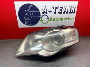 Gebruikte Linker Koplamp Volkswagen Passat Variant (3C5) 1.9 TDI Prijs € 49,99 Margeregeling aangeboden door A-Team Automotive
