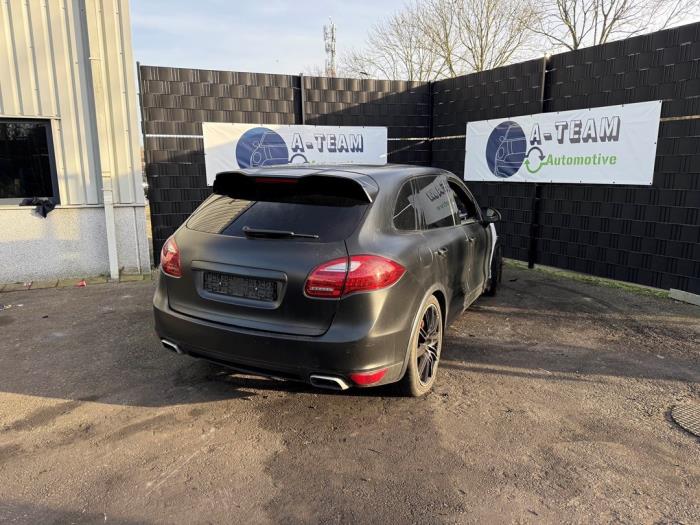 Gebruikte Differentieel achter Porsche Cayenne II (92A) 3.0 D V6 24V Prijs € 1.349,99 Margeregeling aangeboden door A-team Automotive