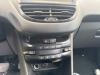 Peugeot 208 I (CA/CC/CK/CL) 1.2 12V e-THP PureTech 110 Chaufage Bedieningspaneel