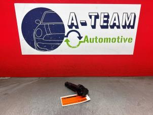 Gebruikte Pen Bobine Kia Cee'd Sporty Wagon (EDF) 1.4 16V Prijs € 19,99 Margeregeling aangeboden door A-Team Automotive