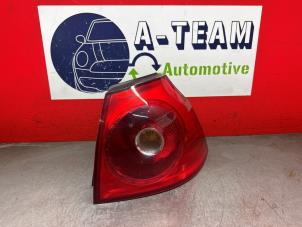 Gebruikte Achterlicht links Volkswagen Golf V (1K1) 1.4 TSI 122 16V Prijs € 19,99 Margeregeling aangeboden door A-Team Automotive