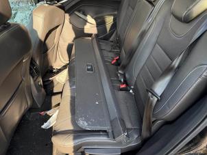 Gebruikte Dekzeil Bagageruimte Ford Kuga II (DM2) 1.5 EcoBoost 16V 150 Prijs € 149,99 Margeregeling aangeboden door A-team Automotive