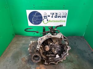 Gebruikte Versnellingsbak Volkswagen Polo IV (9N1/2/3) 1.2 12V Prijs € 249,99 Margeregeling aangeboden door A-team Automotive