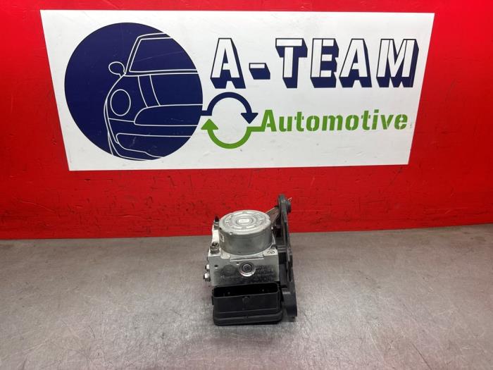 Gebruikte ABS Pomp Volkswagen Golf VII (AUA) e-Golf Prijs € 99,99 Margeregeling aangeboden door A-Team Automotive