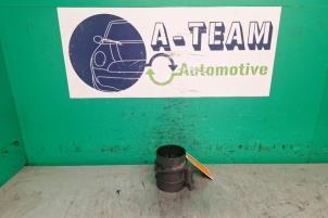 Gebruikte Luchtmassameter Mercedes B (W246) 1.5 B-180 CDI,d 16V Prijs € 74,99 Margeregeling aangeboden door A-team Automotive