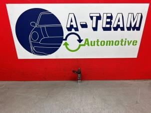 Gebruikte Injector (benzine injectie) Volkswagen Tiguan (AD1) 2.0 TSI 16V 4Motion Prijs € 24,99 Margeregeling aangeboden door A-Team Automotive