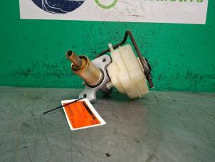 Gebruikte Hoofdremcilinder BMW 6 serie (E63) 645 Ci 4.4 V8 32V Prijs € 79,99 Margeregeling aangeboden door A-team Automotive