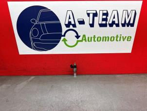 Gebruikte Injector (benzine injectie) Nissan Micra (K13) 1.2 12V DIG-S Prijs € 39,99 Margeregeling aangeboden door A-Team Automotive