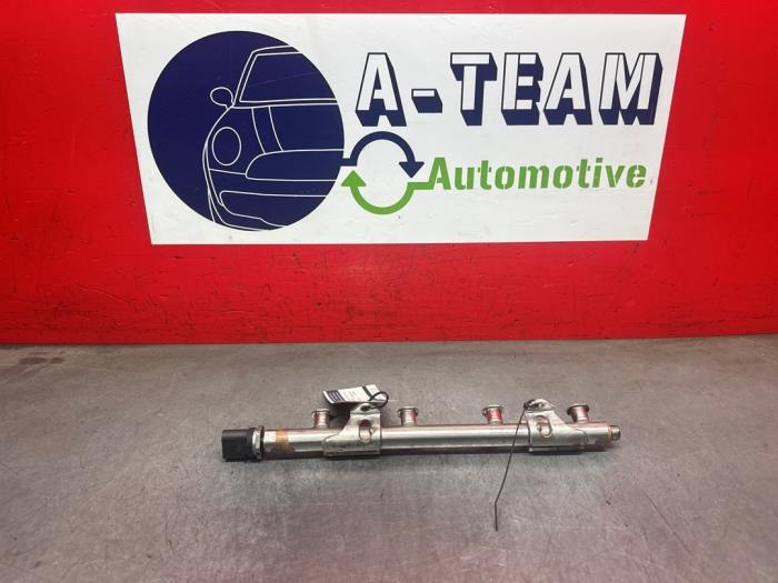 Gebruikte Galerij (Injectie) Volkswagen Passat Variant (3G5) 1.4 GTE 16V Prijs € 19,99 Margeregeling aangeboden door A-Team Automotive