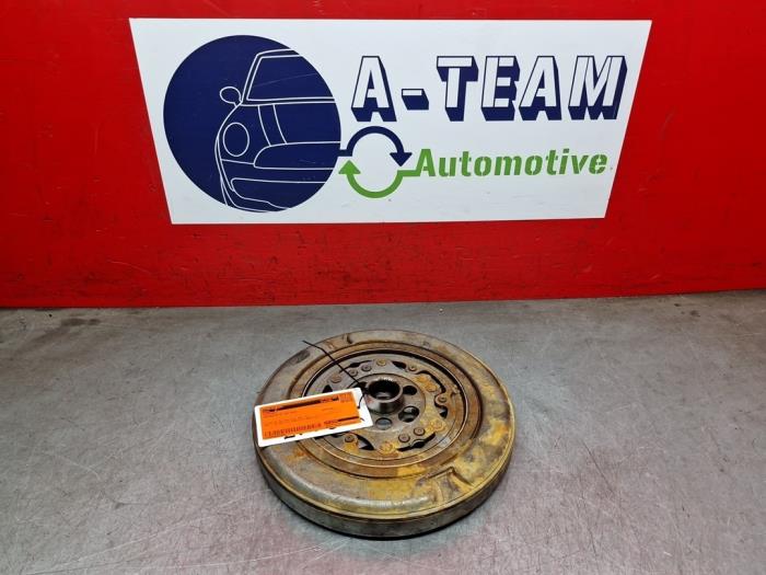 Gebruikte Vliegwiel Volkswagen Passat Variant (3G5) 1.4 GTE 16V Prijs € 89,99 Margeregeling aangeboden door A-Team Automotive