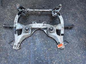 Gebruikte Subframe BMW 7 serie (F01/02/03/04) 750i,Li,LiS V8 32V Prijs € 99,99 Margeregeling aangeboden door A-team Automotive