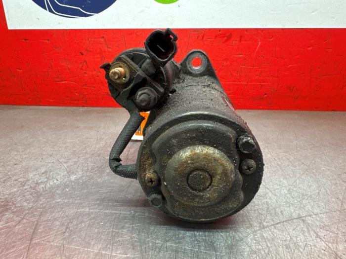 Startmotor van een Nissan Murano (Z50) 3.5 V6 24V 4x4 2005