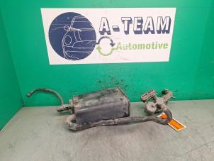 Gebruikte Koolstoffilter Volvo XC90 I 2.9 T6 24V Prijs € 49,99 Margeregeling aangeboden door A-team Automotive