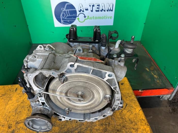 Versnellingsbak van een Volkswagen Polo IV (9N1/2/3) 1.4 16V 75 2005