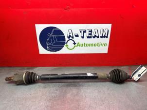 Gebruikte Aandrijfas rechts-voor Volkswagen Passat (3C2) 2.0 FSI 16V Prijs € 99,99 Margeregeling aangeboden door A-Team Automotive