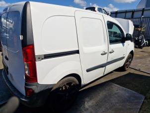 Gebruikte Schuifdeur rechts Mercedes Citan (415.6) 1.5 108 CDI Prijs € 399,99 Margeregeling aangeboden door A-Team Automotive