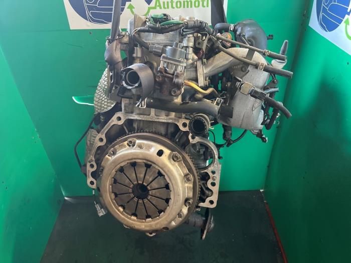 Motor van een Suzuki Liana (ERA/ERB/RH4) 1.6 MPi 16V 2003