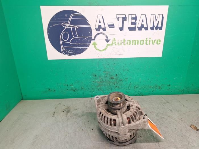 Gebruikte Dynamo Opel Meriva (A) 1.6 16V Prijs € 24,99 Margeregeling aangeboden door A-team Automotive