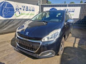 Gebruikte Radiateur Peugeot 208 I (CA/CC/CK/CL) 1.2 Vti 12V PureTech 82 Prijs € 24,99 Margeregeling aangeboden door A-Team Automotive
