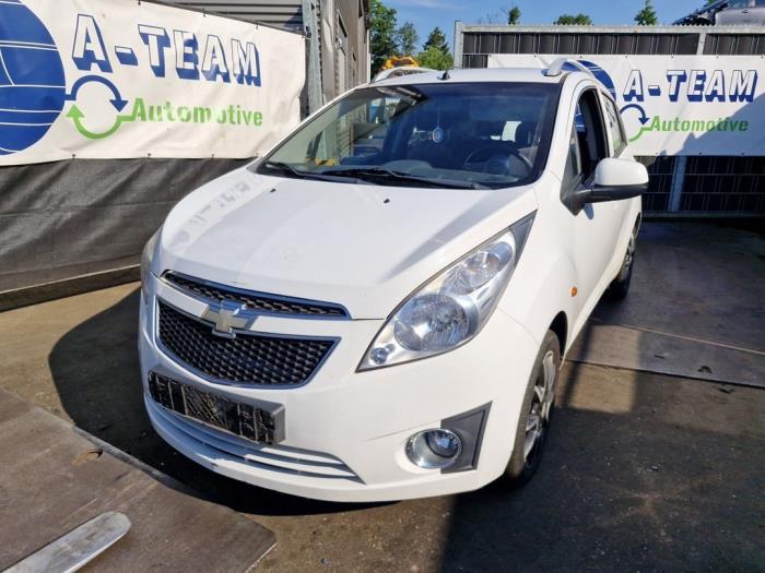 Gebruikte Pomp Servo Chevrolet Spark (M300) 1.0 16V Bifuel Prijs € 19,99 Margeregeling aangeboden door A-Team Automotive