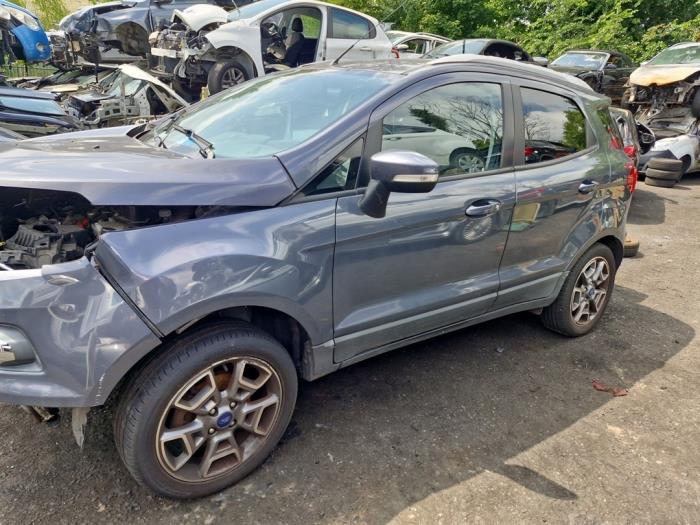 Gebruikte Steekas links-voor Ford EcoSport (JK8) 1.0 EcoBoost 12V 125 Prijs € 99,99 Margeregeling aangeboden door A-Team Automotive