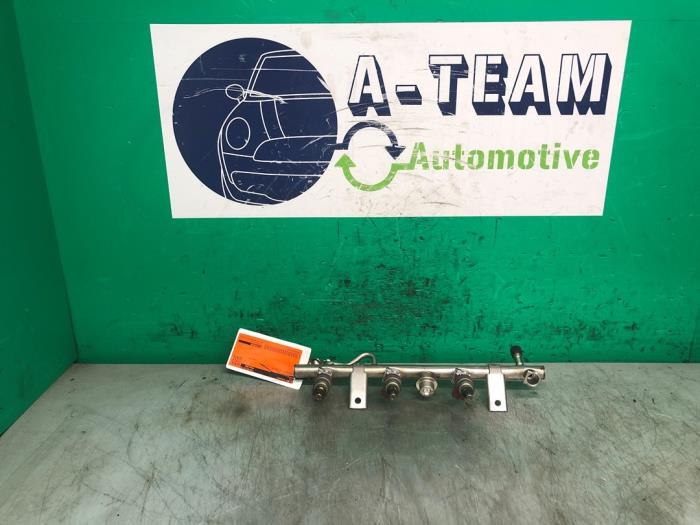 Gebruikte Verstuiver brug Mercedes C (W203) 1.8 C-180K 16V Prijs € 49,99 Margeregeling aangeboden door A-team Automotive