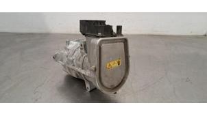 Gebruikte Aircopomp Mercedes E (W213) E-350d 2.9 24V Prijs € 705,00 Margeregeling aangeboden door A-Team Automotive