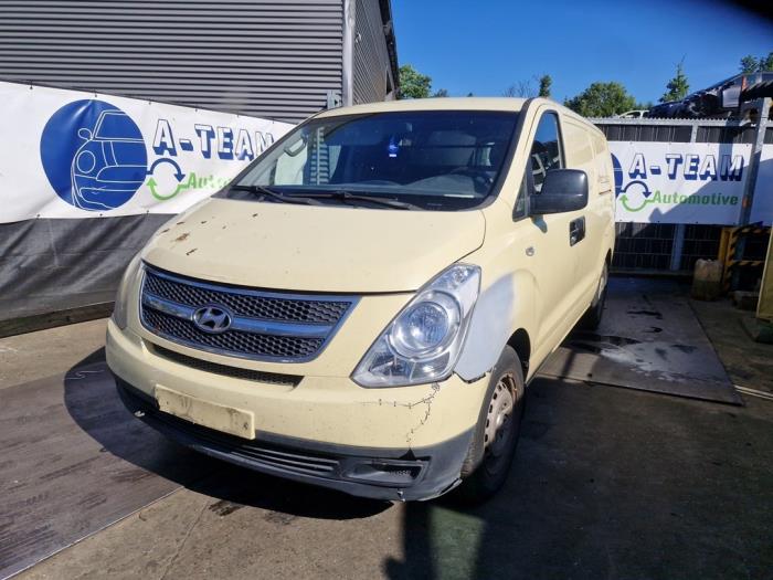 Gebruikte Radiateur Hyundai H-300 2.5 CRDi Prijs € 49,99 Margeregeling aangeboden door A-Team Automotive