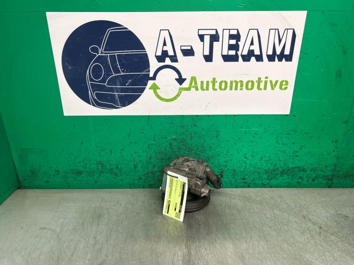 Gebruikte Pomp Servo Ford Mondeo IV Wagon 2.2 TDCi 16V Prijs € 49,99 Margeregeling aangeboden door A-team Automotive
