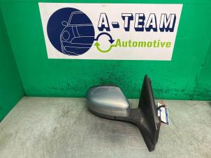 Gebruikte Buitenspiegel rechts Ford Mondeo IV Wagon 2.2 TDCi 16V Prijs € 124,99 Margeregeling aangeboden door A-team Automotive