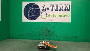 Gebruikte Deur module Mercedes G AMG (463) 4.0 G 63 AMG V8 32V Prijs € 49,99 Margeregeling aangeboden door A-team Automotive