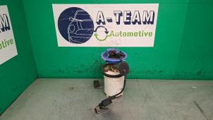 Gebruikte Benzinepomp Volkswagen Golf V (1K1) 1.6 FSI 16V Prijs € 24,99 Margeregeling aangeboden door A-team Automotive