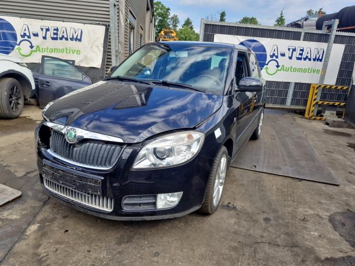 Gebruikte Radiateur Skoda Fabia II (5J) 1.6i 16V Prijs € 39,99 Margeregeling aangeboden door A-Team Automotive