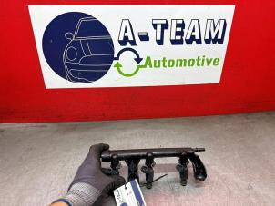 Gebruikte Injector brug Citroen C3 Aircross I (2C/2R) 1.2 PureTech 82 Prijs € 19,99 Margeregeling aangeboden door A-Team Automotive