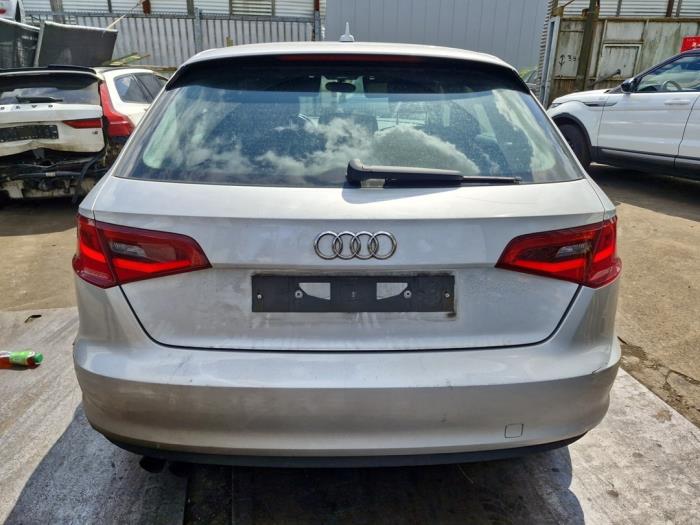 Gebruikte Subframe Audi A3 Sportback (8VA/8VF) 1.4 TFSI 16V Prijs € 59,99 Margeregeling aangeboden door A-Team Automotive