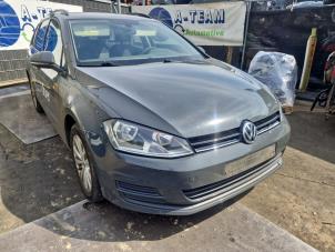 Gebruikte Aandrijfas rechts-voor Volkswagen Golf VII Variant (AUVV) 1.6 TDI BlueMotion 16V Prijs € 134,99 Margeregeling aangeboden door A-Team Automotive